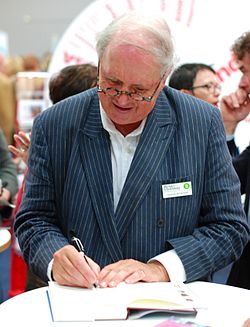 Alexander McCall Smith