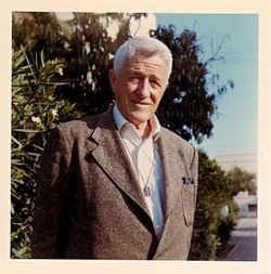 Ammon Hennacy
