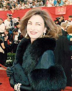 Anne Archer