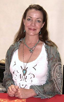 Claudia Christian