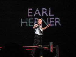 Earl Hebner