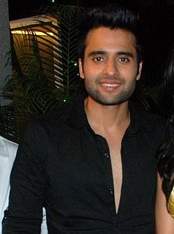 Jackky Bhagnani FAQs 2021- Facts, Rumors and the latest Gossip.