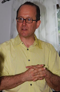 Jonathan Tasini
