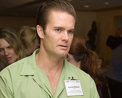 Garret Dillahunt